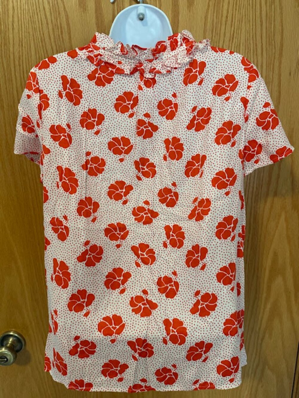 Boden Silk Peach/Red Floral Print Short Sleeve Ruffled Neckline Top - Size US 4 - Picture 5 of 6
